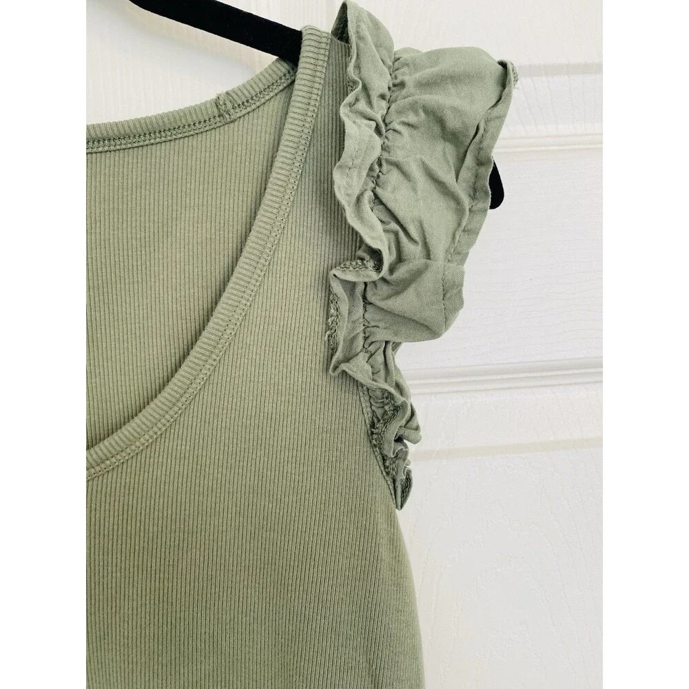 Old Navy Women’s Medium Ribbed Ruffle Sleeve Tank Bundle Black & Olive Green - Picture 5 of 16